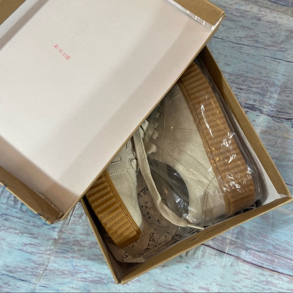 Nib Indigo Rd. Faux Suede sneakers sz5.5 - Picture 9 of 9